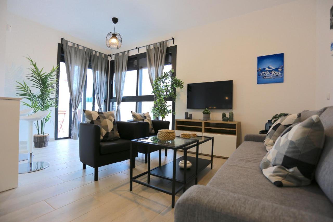 Oasis Malaga City Apartment Exterior foto