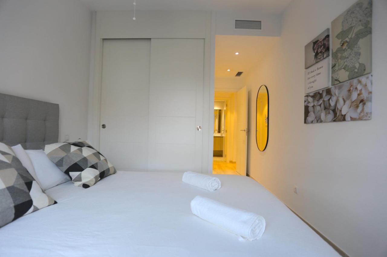 Oasis Malaga City Apartment Exterior foto